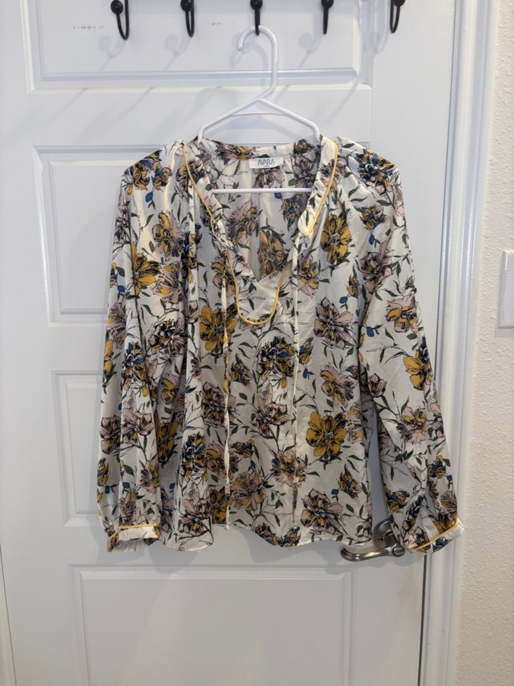 Avara Floral Tie Neck Blouse Long Sleeve Boho Top Cream Yellow Size L